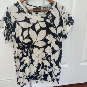 Premise linen short sleeve top S NWT